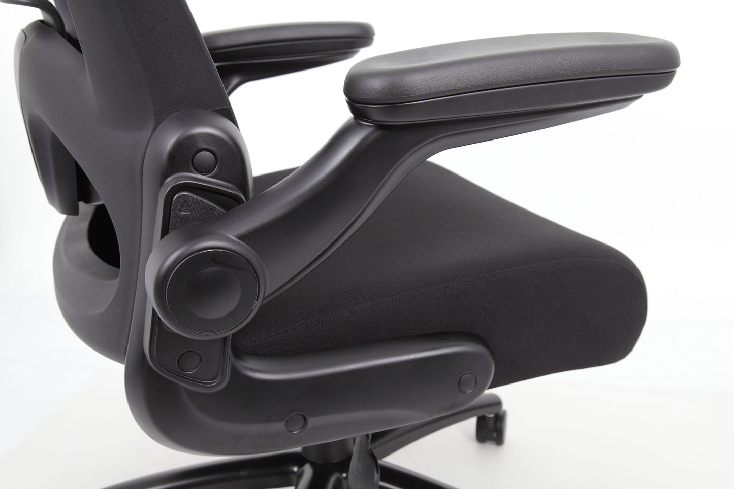 Boss Heavy Duty Flip Arm Mesh Task Chair